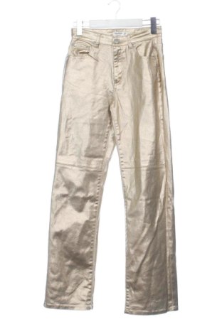 Női nadrág Pull&Bear, Méret S, Szín Arany
, Ár 4 256 Ft, #137572355