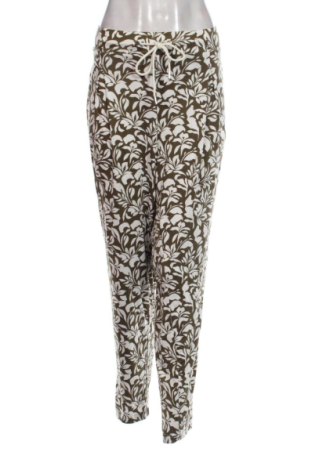 Дамски панталон Women's Collection, Размер 3XL, Цвят Многоцветен, Цена 16,68 €, #137575954