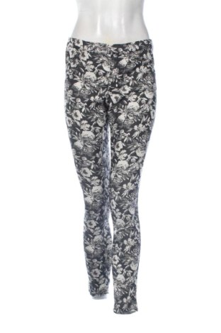 Pantaloni de femei H&M, Mărime M, Culoare Multicolor, Preț 99,73 Lei, #137586991