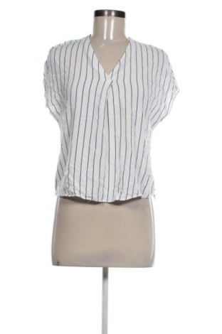 Top de femei Unbranded, Mărime M, Culoare Multicolor, Preț 64,98 Lei, #137556203