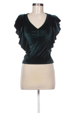 Damski top Stradivarius, Rozmiar S, Kolor Zielony, Cena 48,39 zł, #137601933