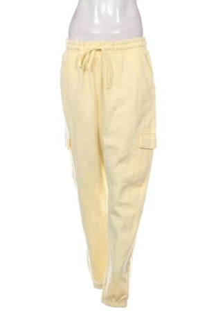 Pantaloni trening de femei Page One, Mărime XL, Culoare Galben, Preț 91,75 Lei, #137547061