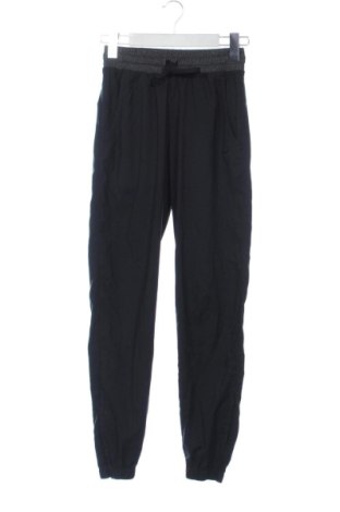 Női sport nadrág Nike, Méret XS, Szín Fekete, Ár 9 844 Ft, #137560257
