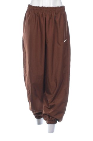 Dámske tepláky Nike, Veľkosť M, Farba Hnedá, Cena  21,95 €, #137587889