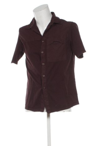 Мъжка риза Hugo Boss, Размер M, Цвят Лилав, Цена 36,39 €, #137568137
