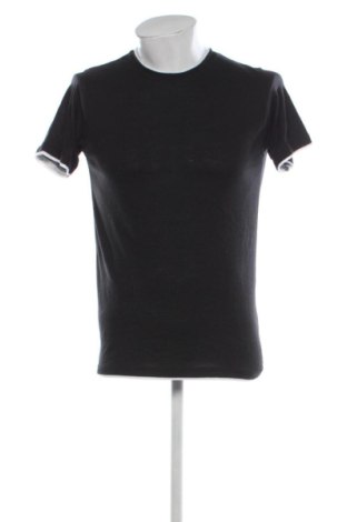 Férfi póló Basics, Méret S, Szín Fekete, Ár 4 389 Ft, #137534973