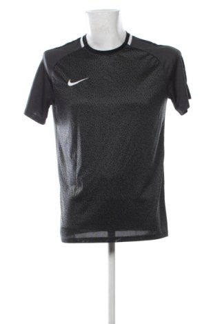 Tricou de bărbați Nike, Mărime L, Culoare Negru, Preț 110,23 Lei, #137539443