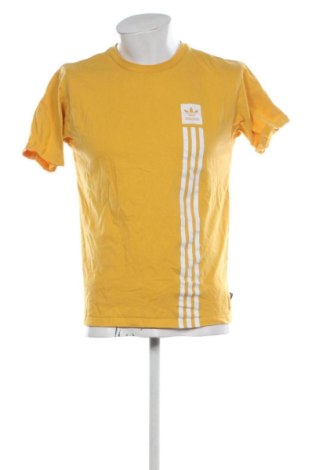 Męski T-shirt Adidas, Rozmiar M, Kolor Żółty, Cena 108,99 zł, #137539903
