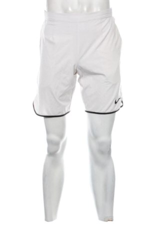 Pantaloni scurți de bărbați Nike, Mărime S, Culoare Alb, Preț 142,99 Lei, #137582730