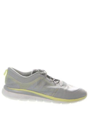 Férfi cipők
 Adidas, Méret 40, Szín Szürke, Ár 32 739 Ft, #137547086
