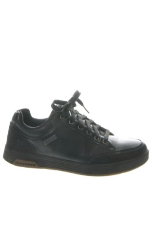 Férfi cipők
 Skechers, Méret 41, Szín Fekete, Ár 20 689 Ft, #137548355