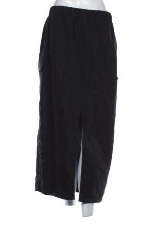 Пола SHEIN, Размер XL, Цвят Черен, Цена 21,86 €, #137551937