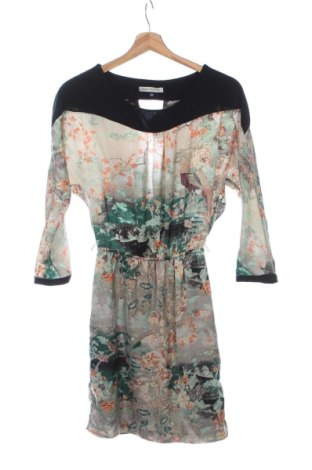 Rochie Bershka, Mărime S, Culoare Multicolor, Preț 52,49 Lei, #137522652