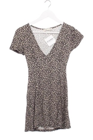 Rochie Pull&Bear, Mărime XXS, Culoare Multicolor, Preț 108,99 Lei, #137544870