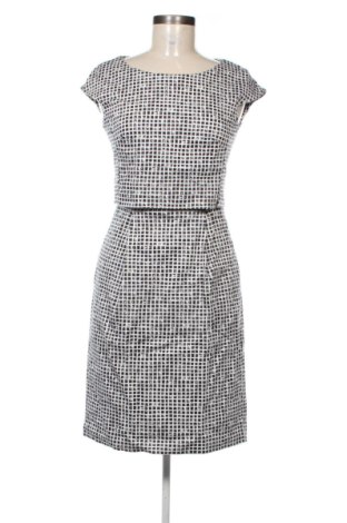 Рокля Weekend Max Mara, Размер S, Цвят Многоцветен, Цена 78,22 €, #137549527
