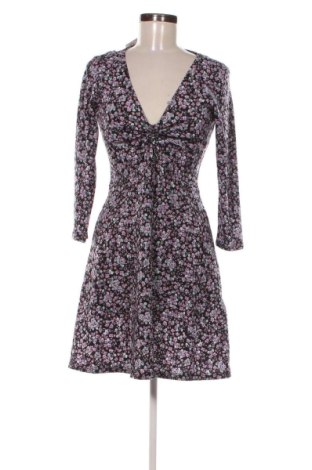 Šaty  Cropp, Velikost M, Barva Vícebarevné, Cena  229,00 Kč, #137555684