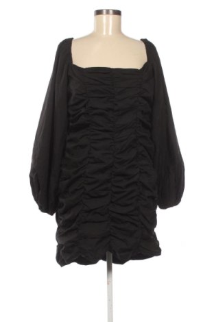 Sukienka Pretty Little Thing, Rozmiar L, Kolor Czarny, Cena 66,94 zł, #137559403