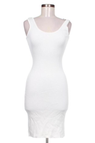 Φόρεμα Guess, Μέγεθος S, Χρώμα Λευκό, Τιμή 58,04 €, #137559601