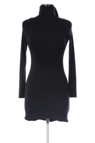 Rochie Stradivarius, Mărime S, Culoare Negru, Preț 81,00 Lei, #137562097