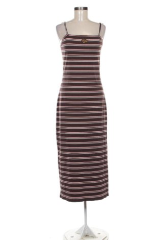 Rochie Nike, Mărime M, Culoare Multicolor, Preț 272,00 Lei, #137562795