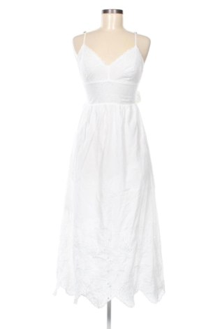 Rochie Stradivarius, Mărime M, Culoare Alb, Preț 99,00 Lei, #137568406