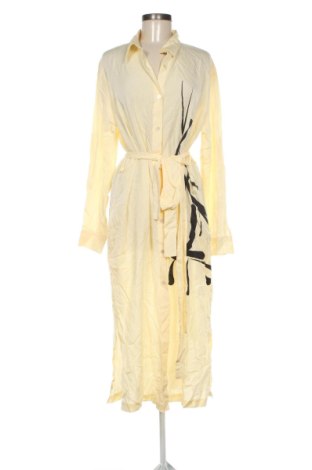 Pijama Triumph, Mărime M, Culoare Galben, Preț 388,43 Lei, #137570390
