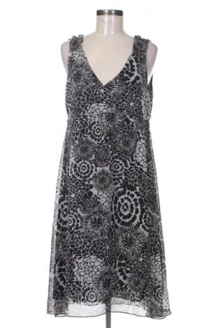 Рокля H&M, Размер M, Цвят Многоцветен, Цена 36,81 €, #137570506