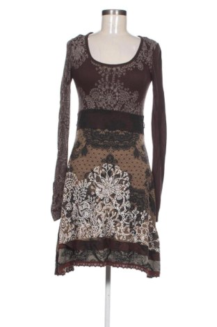 Рокля Desigual, Размер S, Цвят Многоцветен, Цена 38,86 €, #137572328