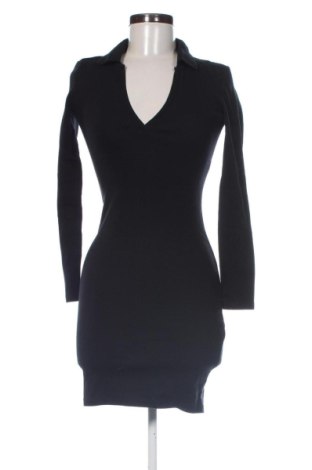Sukienka Zara, Rozmiar S, Kolor Czarny, Cena 53,23 zł, #137575197