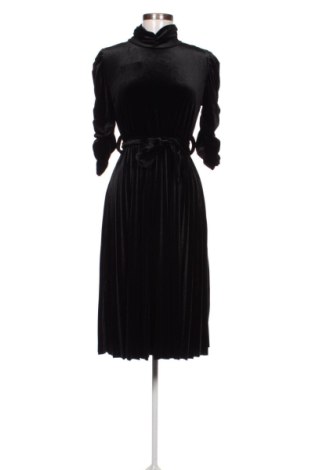 Rochie Doremi, Mărime M, Culoare Negru, Preț 146,97 Lei, #137579024