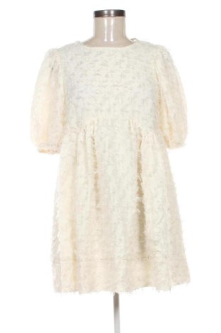 Rochie SHEIN, Mărime M, Culoare Ecru, Preț 78,74 Lei, #137581171