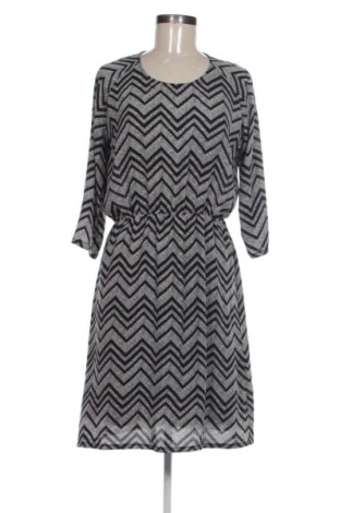 Kleid Esmara, Größe M, Farbe Mehrfarbig, Preis € 11,00, #137585566