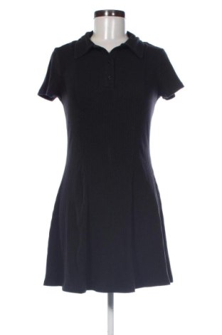 Рокля H&M, Размер M, Цвят Черен, Цена 16,00 €, #137586531