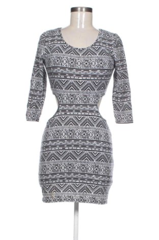 Sukienka Forever 21, Rozmiar L, Kolor Kolorowy, Cena 29,63 zł, #137588042