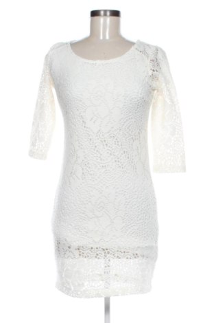 Rochie Reserved, Mărime S, Culoare Ecru, Preț 94,48 Lei, #137589238