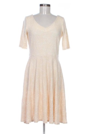 Ruha Paris Pink, Méret L, Szín Ekrü
, Ár 3 901 Ft, #137590606