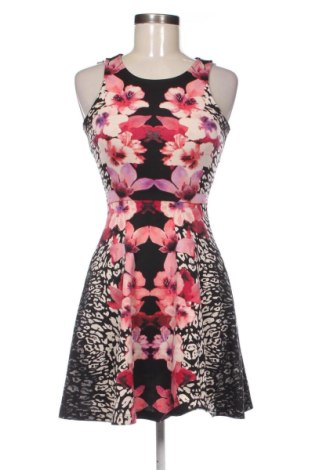 Šaty  H&M, Velikost XS, Barva Vícebarevné, Cena  364,00 Kč, #137595065