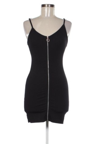 Rochie Bershka, Mărime XS, Culoare Negru, Preț 82,99 Lei, #137565638