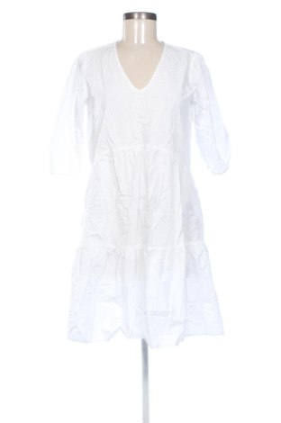 Rochie Unbranded, Mărime M, Culoare Alb, Preț 102,99 Lei, #137569707