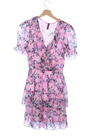 Рокля H&M, Размер XS, Цвят Многоцветен, Цена 16,00 €, #137588583