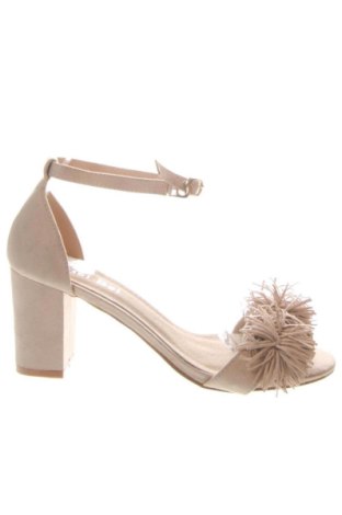 Sandale Unbranded, Mărime 40, Culoare Bej, Preț 139,00 Lei, #137535299