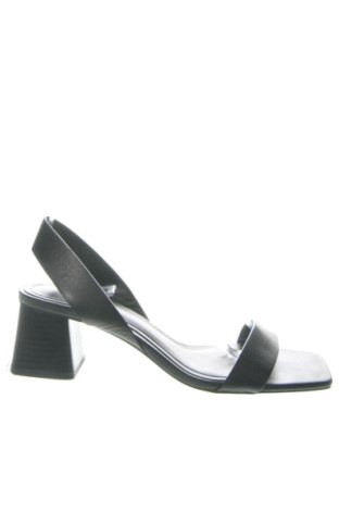 Sandały Zara, Rozmiar 37, Kolor Czarny, Cena 112,91 zł, #137570274