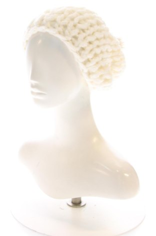 Căciulă Unbranded, Culoare Ecru, Preț 27,98 Lei, #137598200