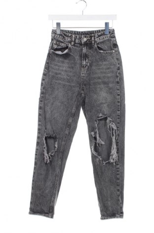 Blugi de femei SHEIN, Mărime XS, Culoare Gri, Preț 95,99 Lei, #128696483