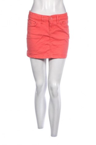 Γυναικείο κοντό παντελόνι Esprit, Μέγεθος S, Χρώμα Κόκκινο, Τιμή 1,99 €