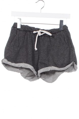 Pantaloni scurți de femei H&M Divided, Mărime XS, Culoare Gri, Preț 62,99 Lei, #128667141