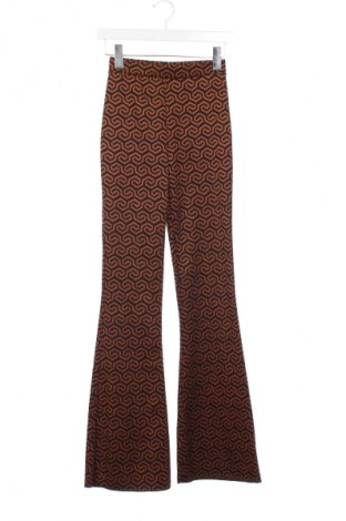 Pantaloni de femei Stradivarius, Mărime XS, Culoare Multicolor, Preț 95,99 Lei, #128690934