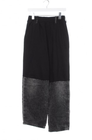 Férfi nadrág Bershka, Méret XS, Szín Sokszínű, Ár 7 449 Ft, #128697591