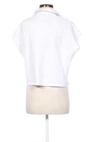 Γυναικεία μπλούζα Amisu, Μέγεθος M, Χρώμα Λευκό, Τιμή 6,43 €