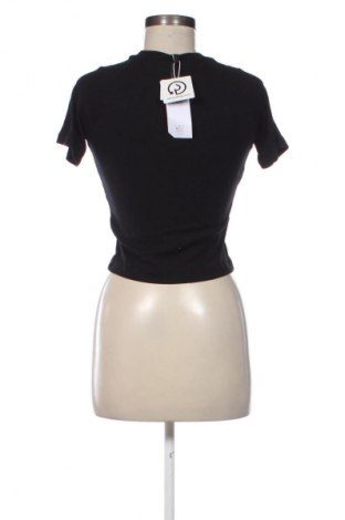 Bluzka damska Cropp, Rozmiar M, Kolor Czarny, Cena 23,99 zł